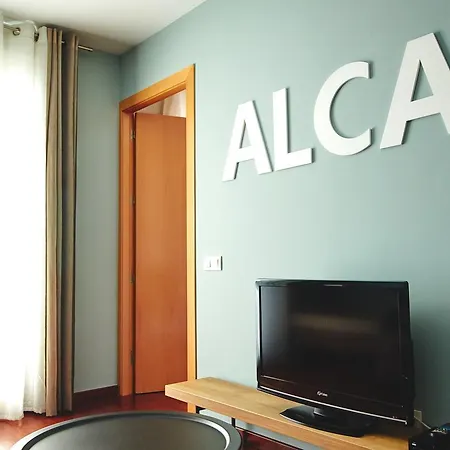 Alcam Hercules Apartment *