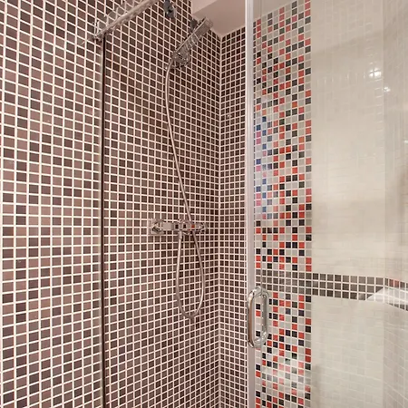 Alcam Hercules Apartment *